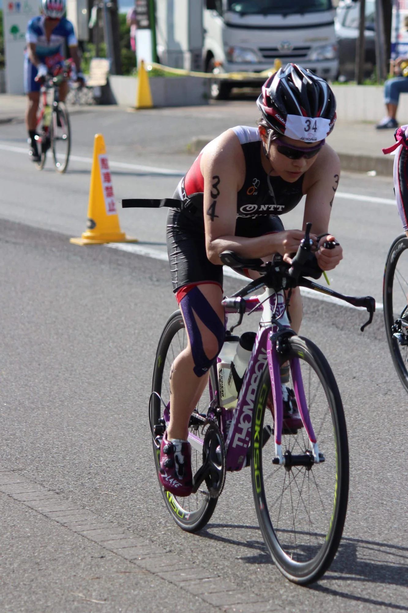 自転車 サングラス コレクション 必要性